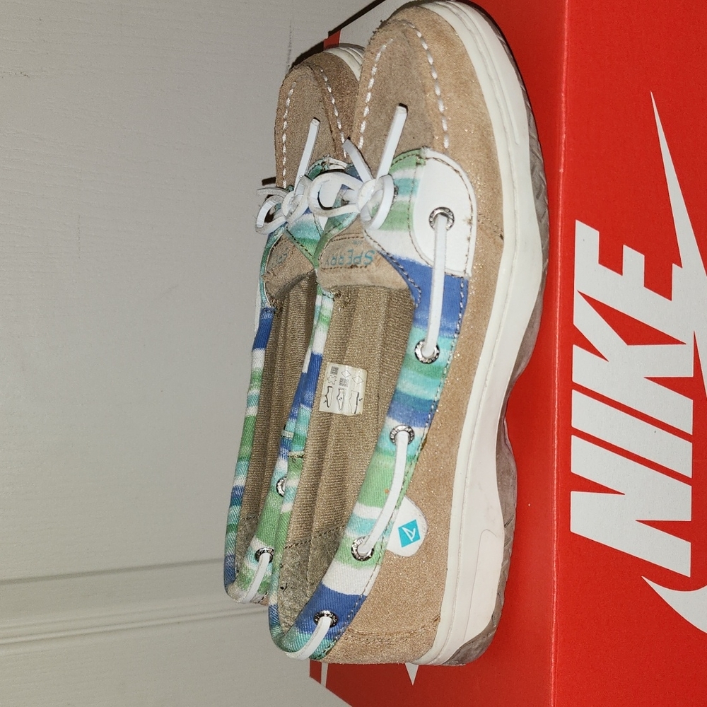 Woman's Sperry Boat Shoes
